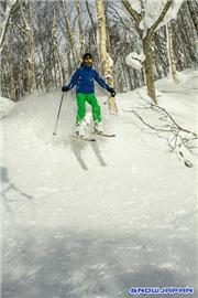 Craig and Hayden at Moiwa, uploaded by Mike Pow  [Niseko Moiwa Ski Resort, Niseko Town, Hokkaido]